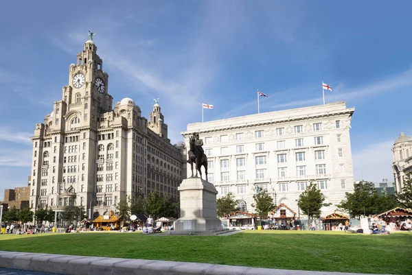Liverpool Landmark Het Royal Liver Building — Stockfoto