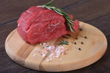 Bir yuvarlak kesim Pano rustik tablo taze et