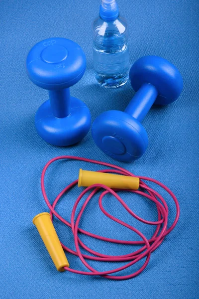 Dumbbells Skipping Rope Blue Mat Sports Healthy Lifestyle Concept — Stock Photo, Image