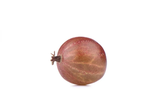 Zralý červený angrešberry izolovaný na bílém pozadí. Snímek makra — Stock fotografie