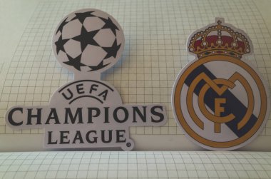 22 Mayıs 2018 Ukrayna, Kiev. 2017/2018 İspanyol Real Madrid Uefa Şampiyonlar Ligi finalisti amblemleri sezon.