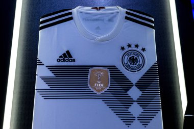 30 Haziran 2018. Almanya Millî Futbol Takımı, FIFA Dünya Kupası 2018 şeklinde