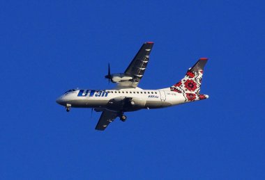  Vnukovo, Moscow Region, Rusya - 10 Ekim 2010: Vnukovo Havalimanı açılış Atr-42-320 Utair havayolu