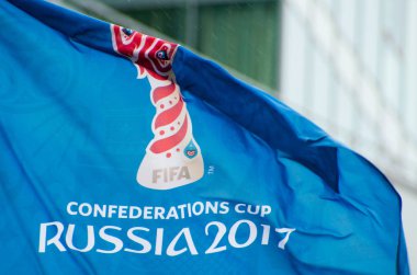 FIFA Konfederasyonlar Kupası 2017 Tsvetnoy Bulvarı Moskova'da sembollerin bayraklarıyla Moskova, Rusya - 17 Haziran 2017.