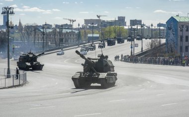 Moskova, Rusya - 07 Mayıs 2017 kundağı 152,4 mm obüs 2s19 