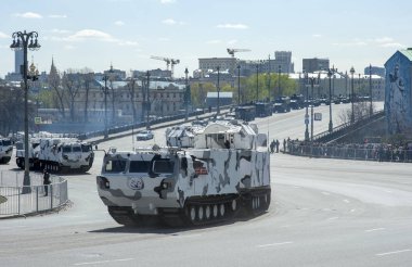 Moskova, Rusya - 07 Mayıs 2017 Tor füze sistemi (Sa-15 Gauntlet) askeri geçit töreni Moskova Zafer Bayramı için prova sırasında.