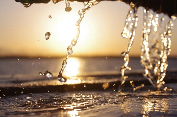 Gotas Água Fundo Belo Pôr Sol — Fotografia de Stock