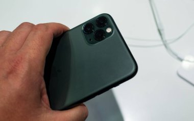 20 Eylül 2019 Moskova, Rusya. Apple Iphone 'dan yeni telefon. 11 pro Max vitrininde.