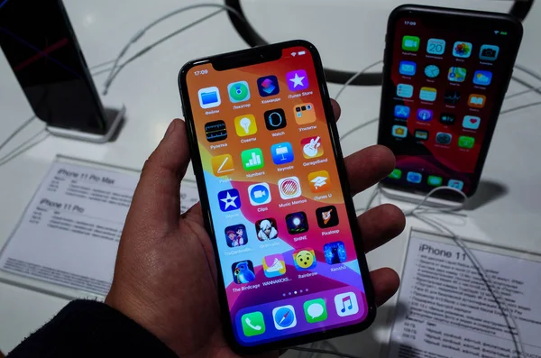 Eylül 2019 Moskova Rusya Apple Iphone Dan Yeni Telefon Pro — Stok fotoğraf