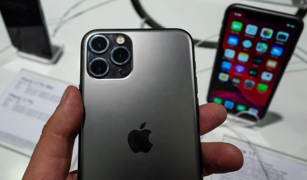 Septiembre 2019 Moscú Rusia Nuevo Teléfono Apple Iphone Pro Max — Foto de Stock