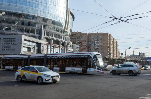 March 2019 Moscow Russia Yandex Taxi Service Car Tram Busy — Stock Photo, Image