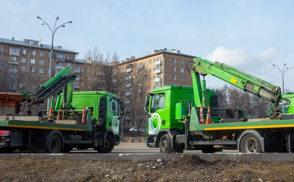 Послуга Зеленого Евакуатора Платного Міста Парковка Парковці Чистий День — стокове фото