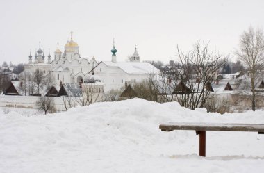 Suzdal 'daki Ortodoks Pokrovsky Manastırı manzarası.