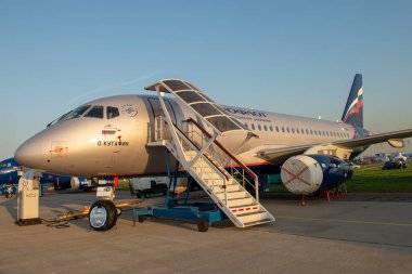 30 Ağustos 2019. Zhukovsky, Rusya. Rus kısa menzilli dar gövdeli yolcu uçağı Sukhoi Superjet 100 Aeroflot Rus Havayolları.