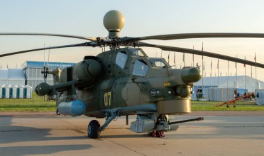 30 Ağustos 2019. Zhukovsky, Rusya. Rus saldırı helikopteri Mil Mi-28 Uluslararası Havacılık ve Uzay Salonu MAKS 2019.