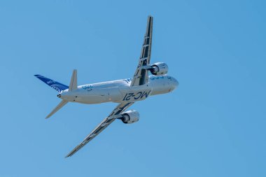 30 Ağustos 2019. Zhukovsky, Rusya. Uluslararası Havacılık ve Uzay Salonu MAKS 2019 'da orta menzilli Rus yolcu uçağı Irkut MC-21 vaat ediyor..