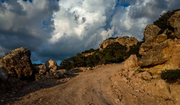 Estrada Montanha Arenosa Ilha Chipre Luz Pôr Sol — Fotografia de Stock