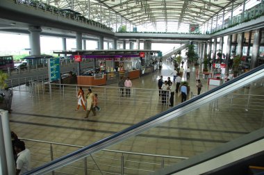 Hyderabad havaalanındaki insanlar Hindistan 15 Eylül 2025