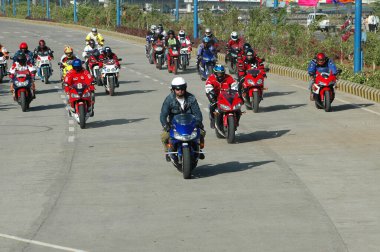 Hyderabad Yolu üzerindeki bisiklet yarışı 5 Eylül 2025