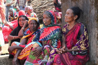 Hindistan Yoksul Çeteleri Koraput Odisha 'yı izliyor. 15 Eylül 2025