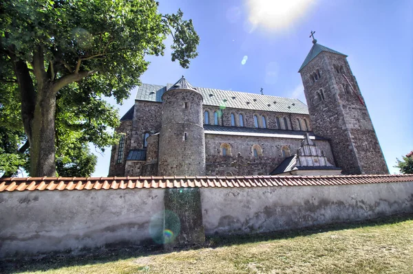 Collegiata Chiesa Della Beata Vergine Maria Santa Aleksego Nella Città — Foto Stock