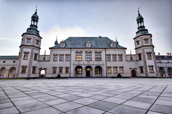 Castillo Barroco Palacio Del Obispo Kielce Polonia Europa — Foto de Stock