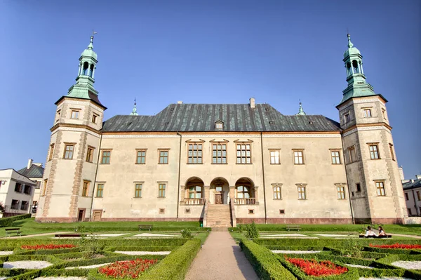 Castillo Barroco Palacio Del Obispo Kielce Polonia Europa — Foto de Stock