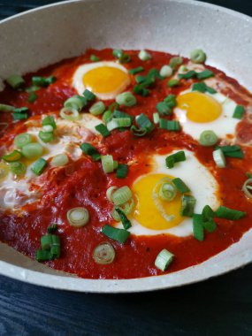  Domateste pişmiş yumurta - Shakshouka - yiyecek