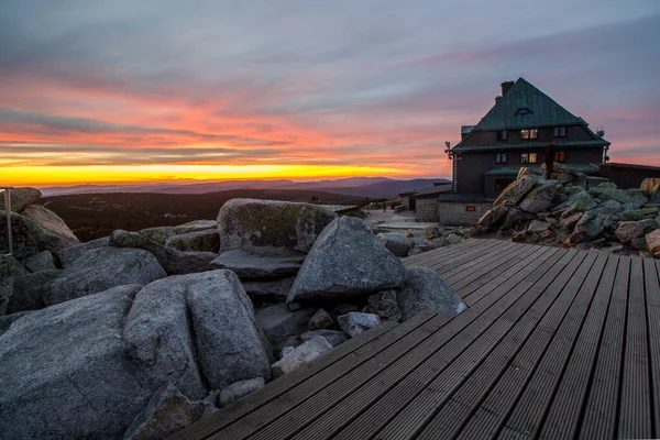 Pôr Sol Szrenica Abrigo Montanhas Gigantes — Fotografia de Stock