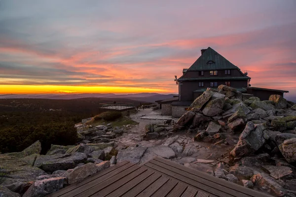 Pôr Sol Szrenica Abrigo Montanhas Gigantes — Fotografia de Stock