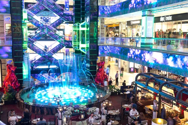 Centro Comercial Mall Evropeyskiy Mayo 2018 Moscú Rusia — Foto de Stock