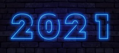 Yeni yıl 2021 retro yıldız uzay temalı tebrik kartı - neon mavi harfler - siyah yıldızlı uzay arkaplanı üzerine mutlu yıllar 2021 - vektör illüstrasyonu