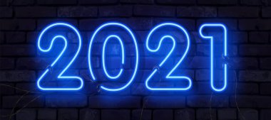 2021 Mutlu Yıllar Neon bayrağı. Tuğla duvarda gerçekçi parlak neon reklam panosu. Parlak mesajlı tatil kartı kavramı. Vektör illüstrasyonu.