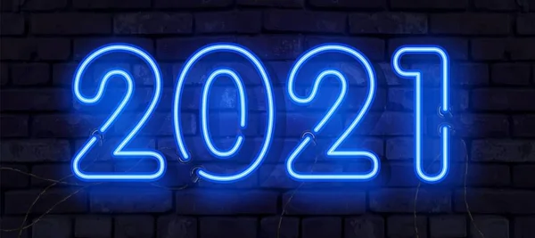 2021年新年快乐 现实的明亮的霓虹灯广告牌在砖墙上 节日卡片的概念与灿烂的文字 矢量说明 — 图库矢量图片