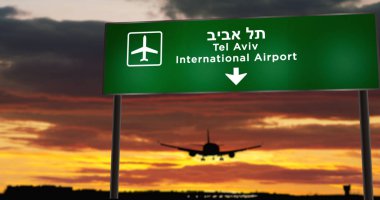 Uçak tabelasıyla Tel Aviv 'e iniyor.