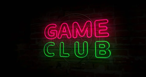 游戏俱乐部的砖墙上有游戏玩家的霓虹灯符号 带有视频游戏和Esport的灯泡 摘要概念说明 — 图库照片