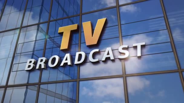 Znak Telewizyjny Szklanym Budynku Transmisja Telewizyjna Media Informacyjne Koncepcja Telekomunikacji — Wideo stockowe
