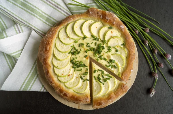 Tarte Rustique Maison Aux Courgettes Oignons Verts — Photo