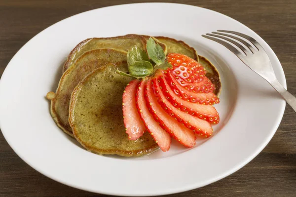 Vegetarian Pancakes Ripe Strawberries Wooden Table — Stock Photo, Image