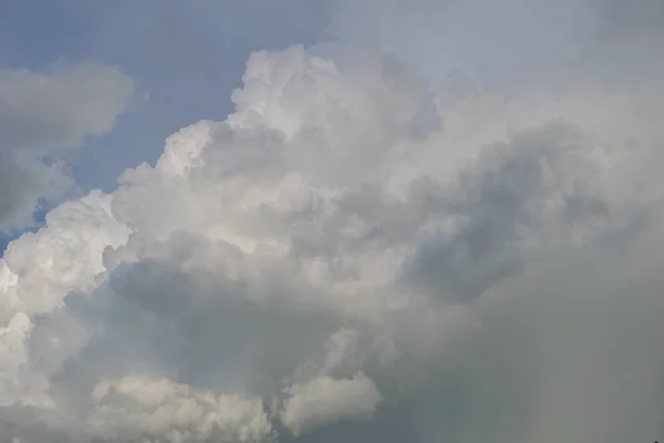 Nuvem Chuvosa Céu Fundo — Fotografia de Stock