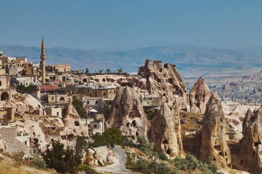 Türkiye'de Cappadocia volkanik kanyon mağara evlerin sayısı