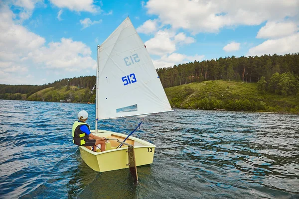 Formazione Vela Yachting Sport Bambini Nel Lago — Foto Stock