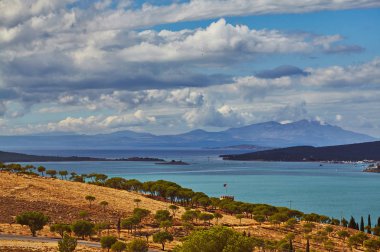 Balıkesir / Türkiye - 28 Mart 2015: T-33 uçak instalation ile Balıkesir, Türkiye'de şehir parkı
