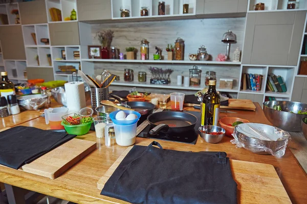 Κουζίνα Κουζίνα Εργαστήρι Άρχουσας Τάξης Μυικής Προετοιμασμένοι — Φωτογραφία Αρχείου