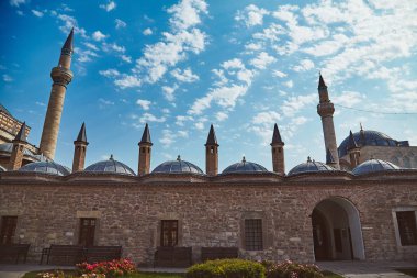 Mevlana türbesi ve Selimiye Camii, mevlana kulliyesi veya mevlana turbesi ve Selimiye camii da bilinen Konya, Türkiye'de