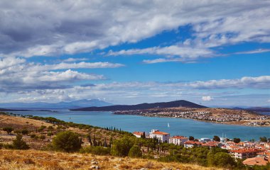 Ayvalık şehir oncunda Adası'nda Türkiye'nin Ege yan görünümlerini