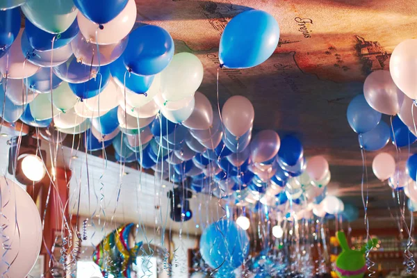 Salón Celebraciones Restaurante Decorado Con Globos Fiesta Cumpleaños — Foto de Stock