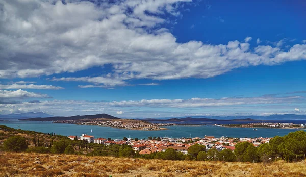 Ayvalık şehir oncunda Adası'nda Türkiye'nin Ege yan görünümlerini