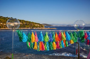 Deniz tarafında parti için dekorasyon öğeleri