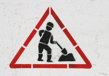 Şablon çok unpropotional figürü ile yapılan komik yol inşaat trafik işaretleri